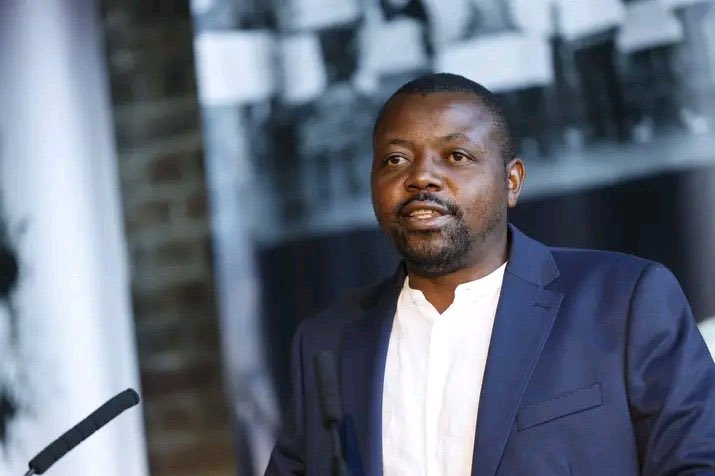 BorisCde's tweet photo. Sad news from Harare๐
@ARTUZ_teachers President Obert Masaraure has been convicted. Obert is one of the most vibrant trade unionists who have remained true to the cause despite the continuous closure of the democratic space in Zimbabwe. #FreeObertNow! https://t.co/upSNcoqEdB