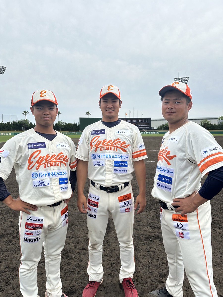 【試合結果⚾️5/22】

姫路 4 - 2 淡路島

#山田大河 投手が6回2失点7奪三振の好投！
打線は11安打をあげ、リリーフ陣も無失点に抑えました！

次戦のウインク球場でも勝利をお見せできるよう、引き続き頑張ります✨

【次戦のご案内】
5/25(土) 
12:00試合開始予定
VS 堺シュライクス
ウインク球場