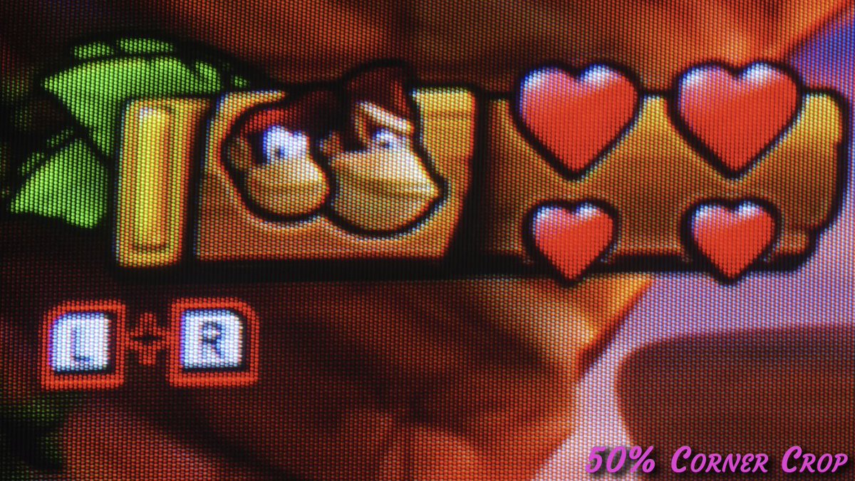 LoeweAconda_CRT's tweet photo. DKC Tropical Freeze on the Nintendo Switch.  

This time were taking a closer look with 50%, 100% and 50% corner crops.  

#NintendoSwitch #Loewe #Planus #CRT #pixels #480p #vga #60hz #loewetv #crestronhdscaler #DKCtropicalFreeze https://t.co/nDwJGPJqIl