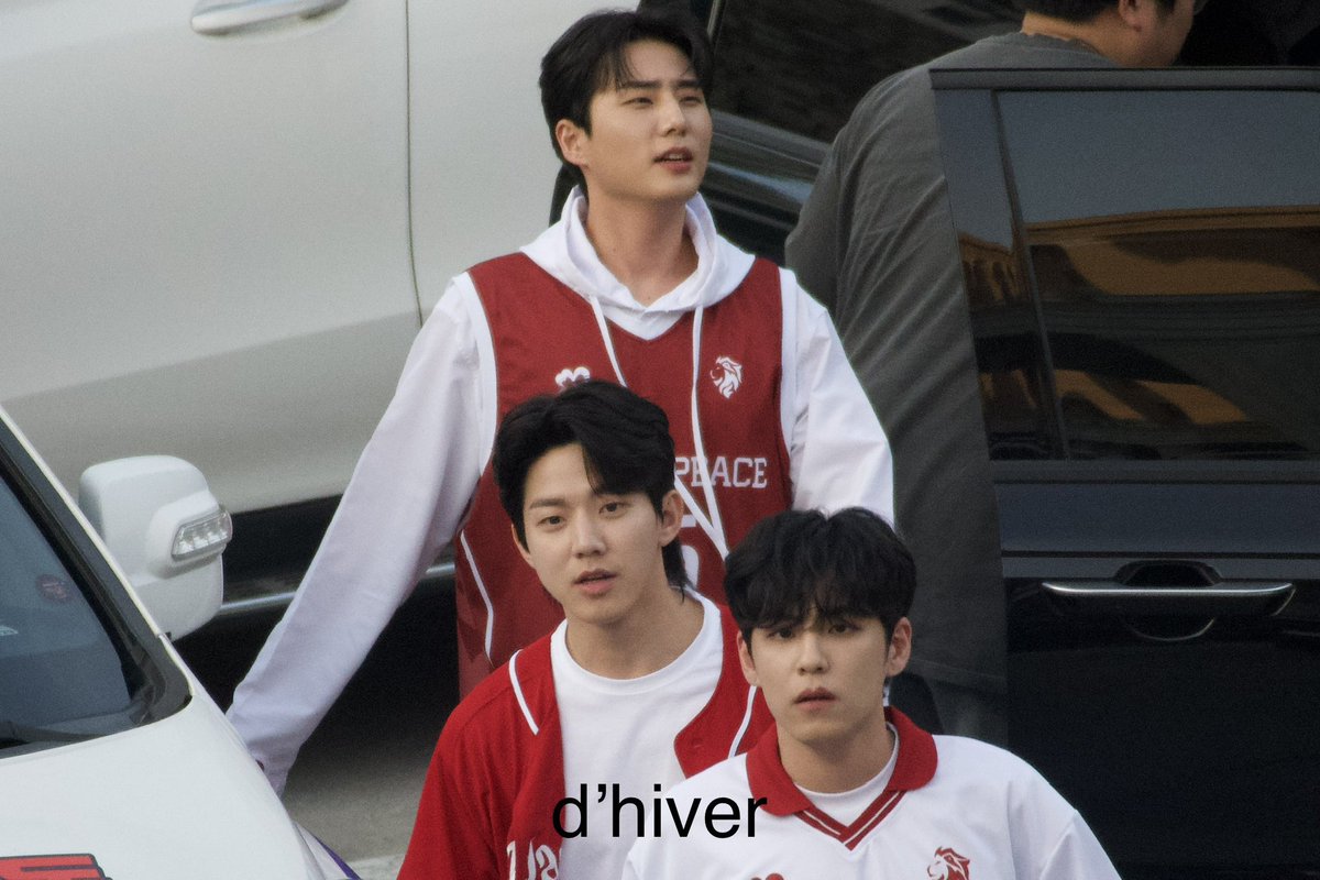 mrsjungchanwoo's tweet image. song triplets now and then