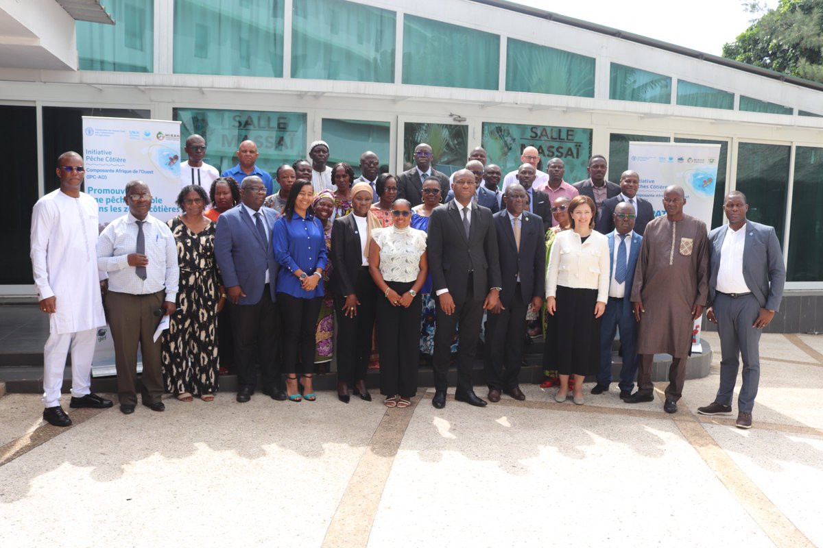 FAOSenegal's tweet photo. @FAOWestAfrica @FAOAfrica @FAOfish @AfriqueCaopa @piaulia @FAOCotedIvoire L'atelier de clôture a réuni ➕de 1⃣0⃣0⃣ participants:
👉🏾Représentants pays de #IPC_AO 🇨🇮🇸🇳🇨🇻
👉🏾Communautés de site d'intervention
👉🏾Administration des pêches
👉🏾Partenaires financier & technique @theGef @FAOfish @UNEP_Francais @UNAbjConvention @ConservationOrg @UNDP
#CFIgef https://t.co/6ywkwG3TaK
