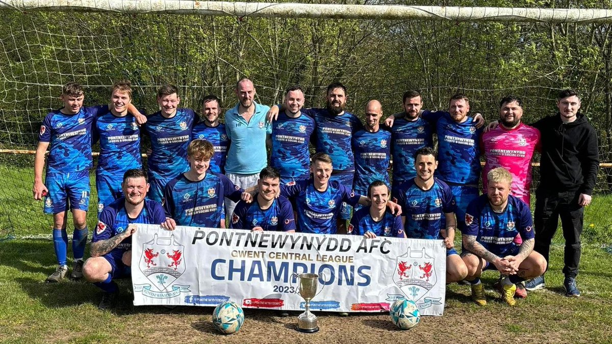 PontnewynyddAFC's tweet photo. https://t.co/X2gxC693uT