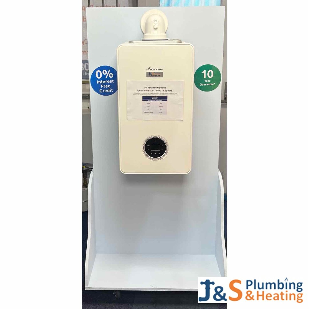 Boiler stand coming along nicely 😍

Will you be popping in to see the Worcester Bosch 4000 for yourself? 
Full details 
👇👇👇👇👇👇👇👇
api.ripl.com/s/hj4drx

#LincsConnect 
#JASSafetytips