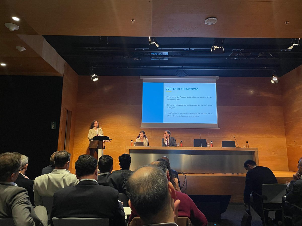 Cluster_Energia's tweet photo. Proseguimos con ponencias sobre proyectos I+D en colaboración con la participación de diversos miembros del Foro Sectorial: el proyecto #HAZITEK #OPTIAM, coordinado por @ormazabalglobal y el proyecto #ELKARTEK # ADAPT-IA, coordinado por @Vicomtech. https://t.co/lTwwea67vj