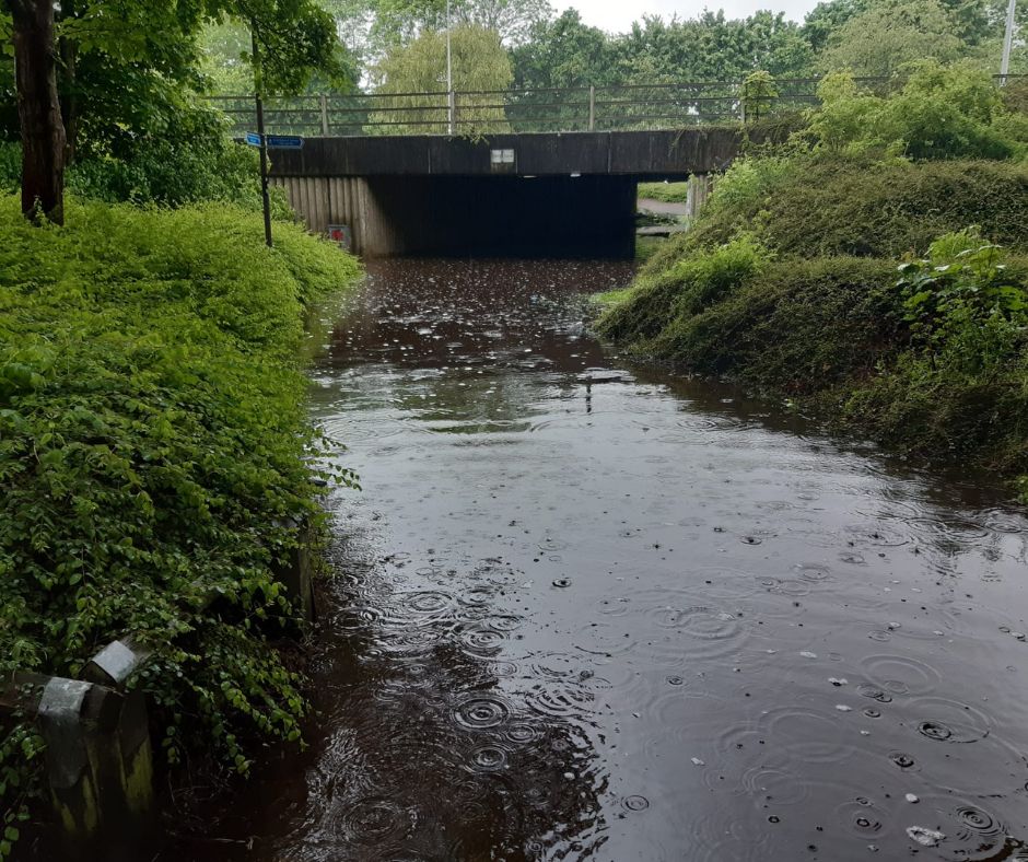 ⚠️ Flood warning ⚠️ Please take extra care as many of the parks and leisure routes across Milton Keynes are currently in flood.