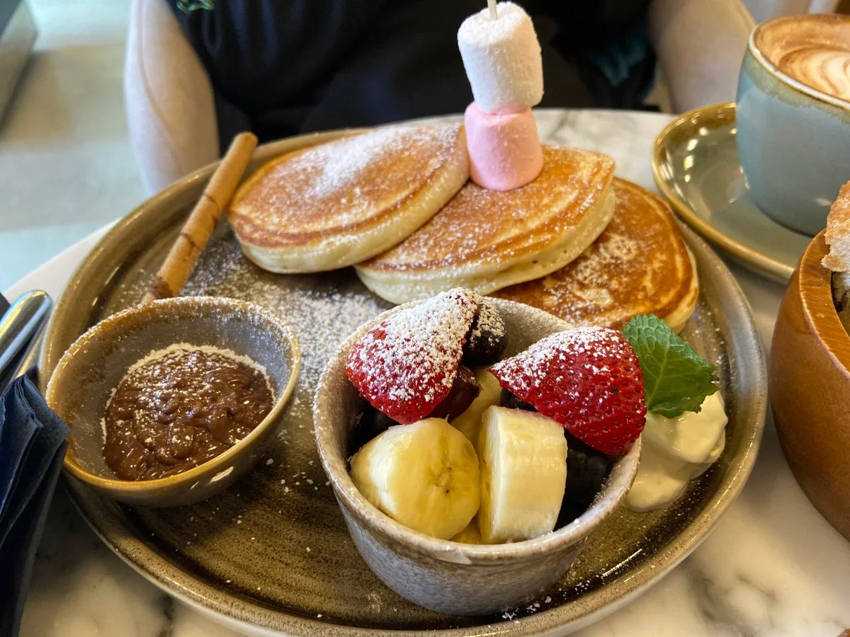 IvandraKakomoL's tweet photo. I started my day with breakfast which included a cup of coffee https://t.co/tlk5iLIVju
