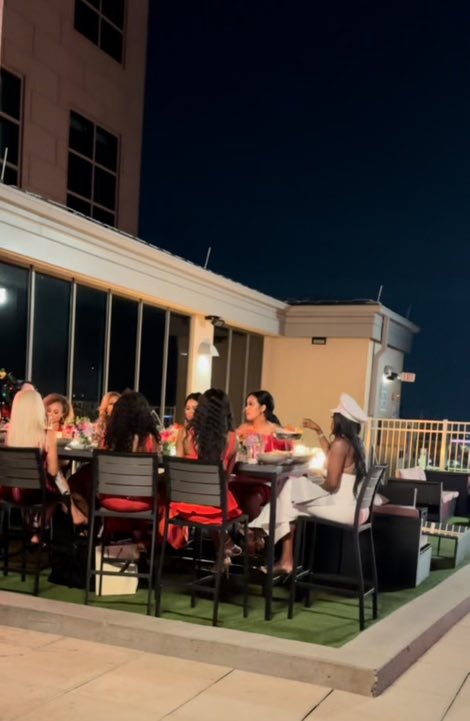 ❤︎ 🔰brand= adidas/// 🇩🇪🧿 model: EQUIPMENT 10 🎇 : : size