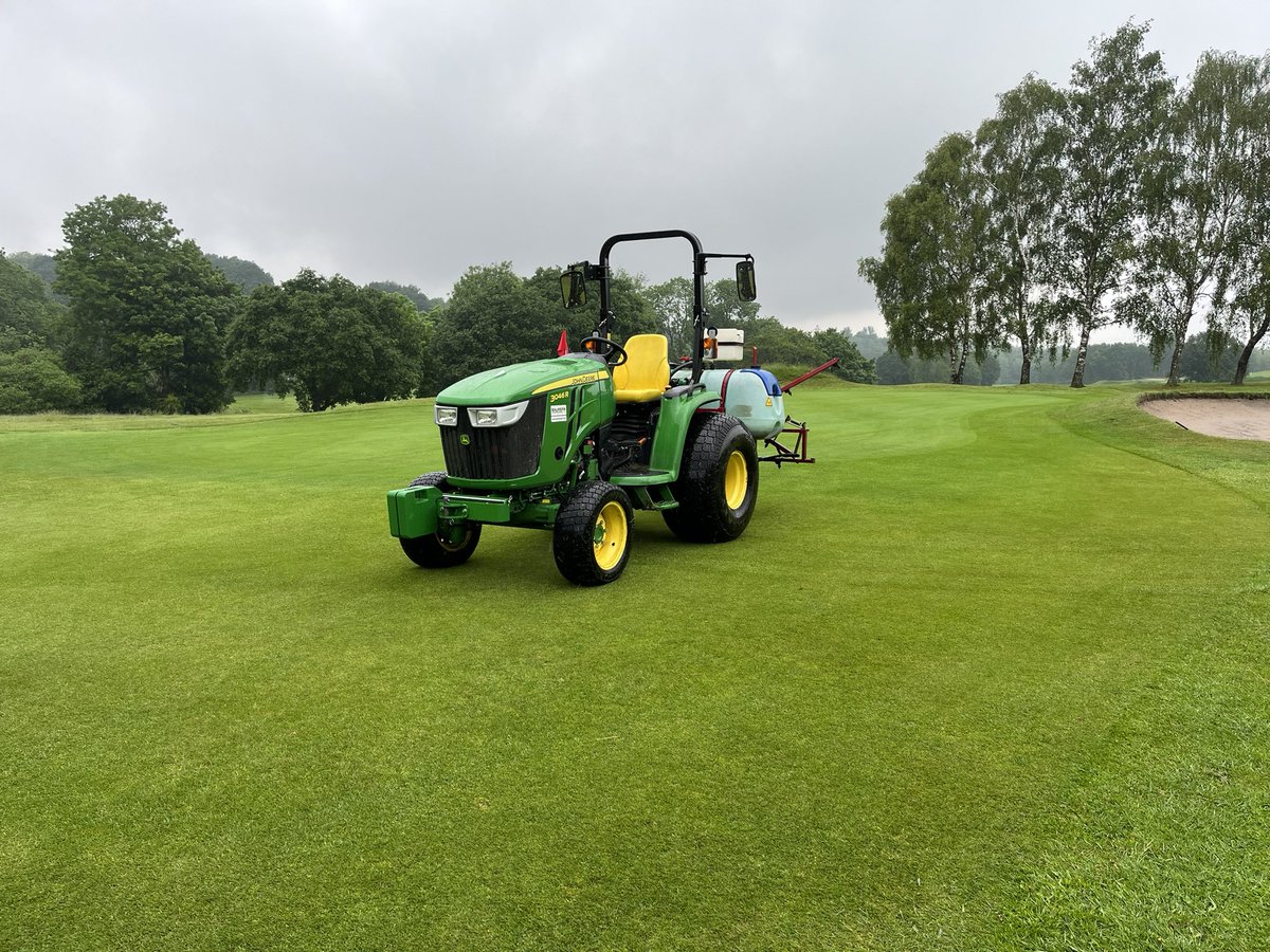 azzabazza86's tweet photo. Taking advantage of the 18mm of rain in 3 hours with an application of wetting agent going out on greens and tees. 💪greens performing amazingly after a star slit, not a puddle in sight 👌🏻 @ReddishValeGC @RVGCgreens https://t.co/Rc5PUc9RG5