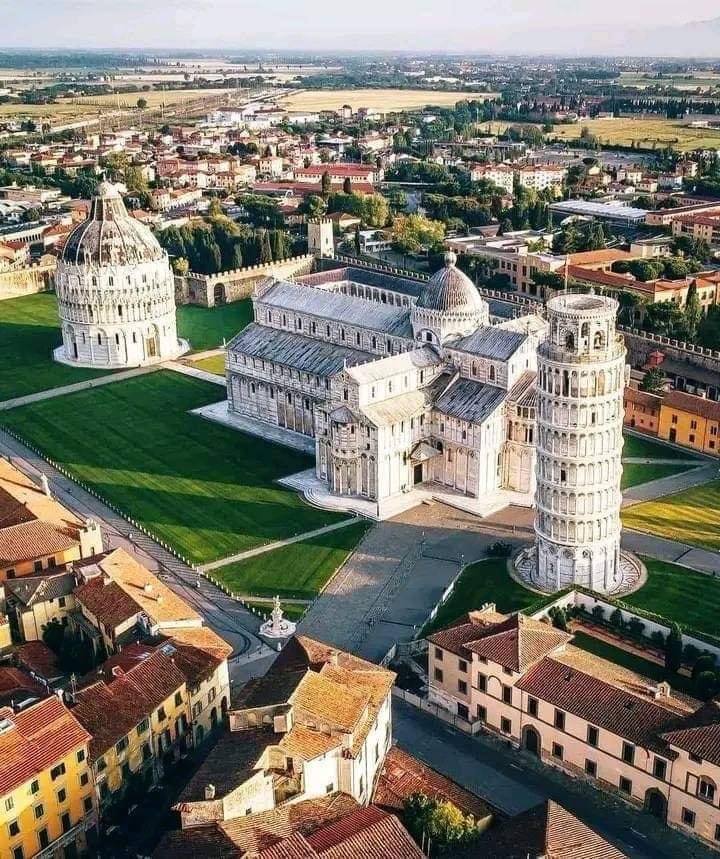 Good morning from Pisa, Italy. 🇮🇹❤️🇮🇹