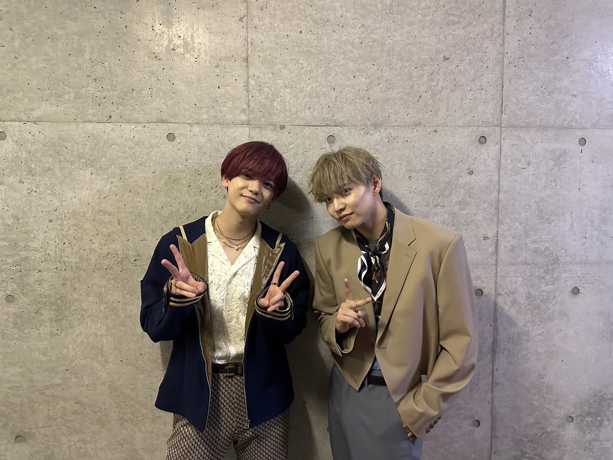 nakajima_1st's tweet image. こんばんちゃ！
今日は、同志社女子大学 
学生会主催「春の講演会 2024」
に大樹くんと出演させていただきました✨

みなさんが温かく迎えてくださり
嬉しかったです😭

こんなにメッセージまで！！　
また必ずお会いしましょー！

そた