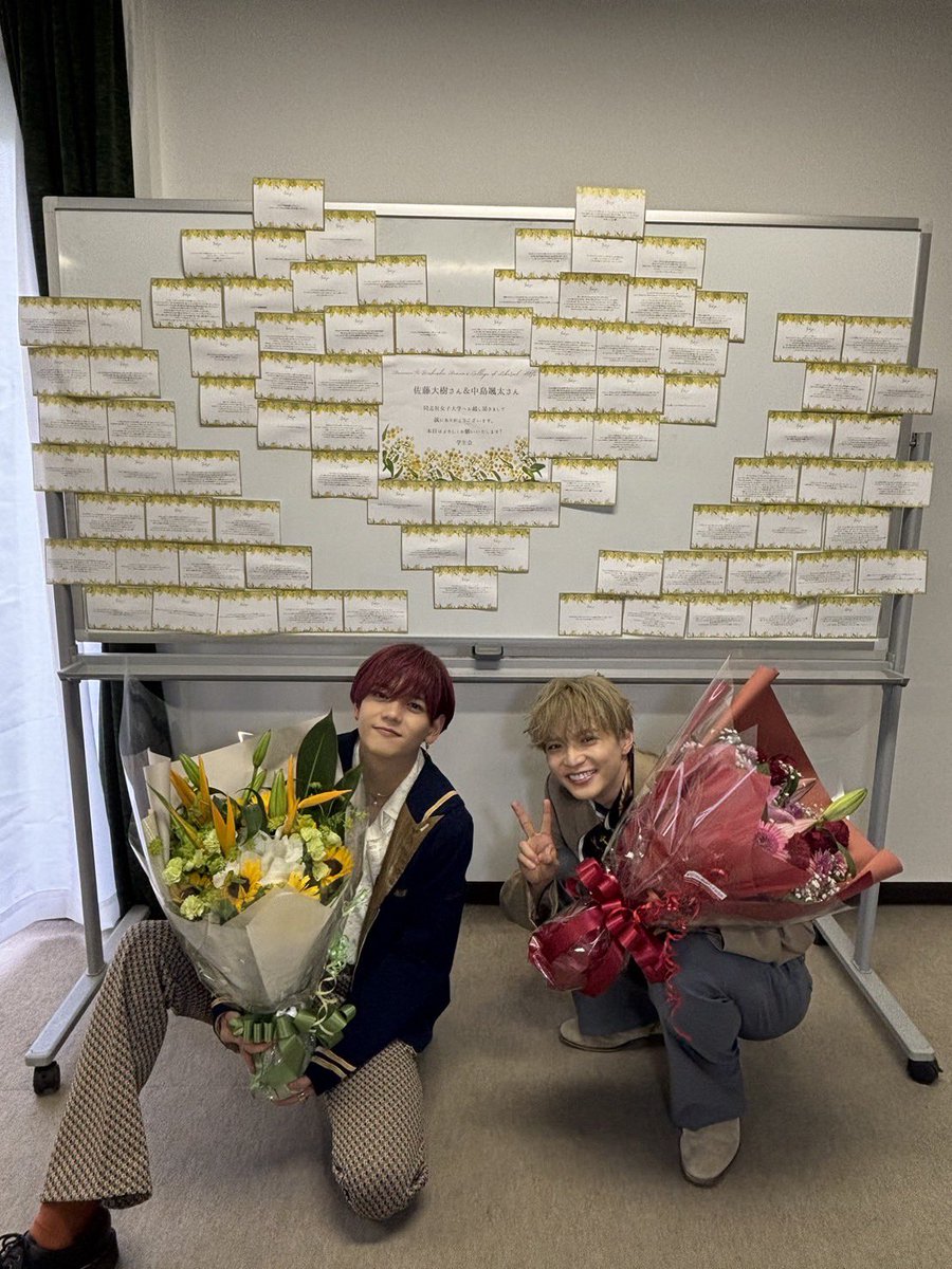 nakajima_1st's tweet image. こんばんちゃ！
今日は、同志社女子大学 
学生会主催「春の講演会 2024」
に大樹くんと出演させていただきました✨

みなさんが温かく迎えてくださり
嬉しかったです😭

こんなにメッセージまで！！　
また必ずお会いしましょー！

そた