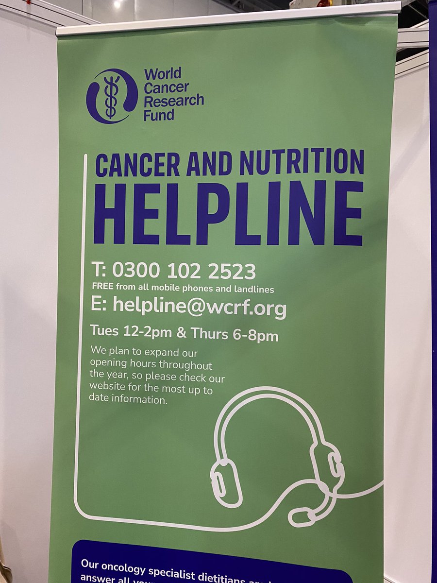 Favourite stand so far by @wcrfint with amazing resources like recipes on a budget book & by the fantastic @RyanRileyy & @LifeKitchen .Delighted to learn they also have a dedicated helpline for patients run by oncology dietitians. So valuable when your Trust does not have them