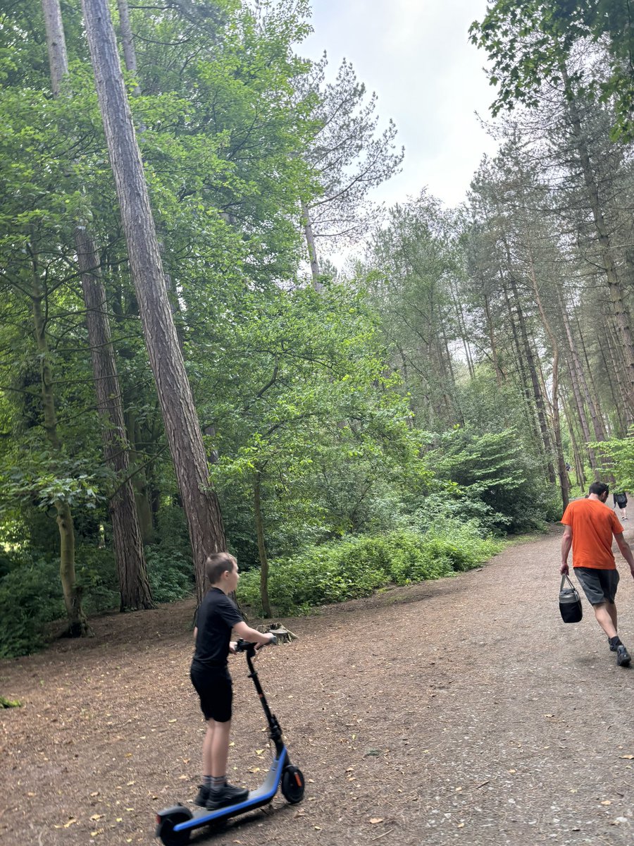 Chloe Barton tweet media