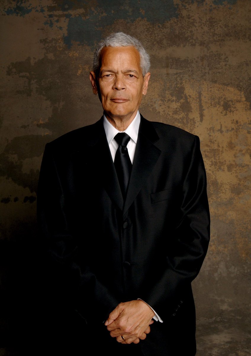 Showing love to the people in my community past & present!  Today we have #HoraceJulianBond was an American social activist, leader of the civil rights movement, politician, professor, and writer during the early 60’s, he helped establish the SNCC #blackpeople ##blacklove