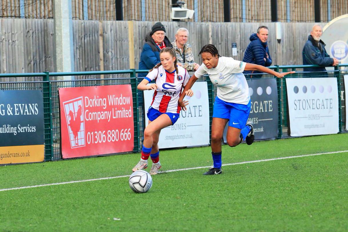 FANTASTIC OPPORTUNITIES AVAILABLE TO SPONSOR THE DWFC WOMEN'S TEAM 🤝

✔️ Main Sponsor (Front of Shirt &amp; Player Packs)
👕 Back of Shirt
👚 Sleeve
🩳 Shorts
📳 Socials Partner

For more information please email lisa@dorkingwanderers.com 📨

#ForwardTogether 🔴⚪