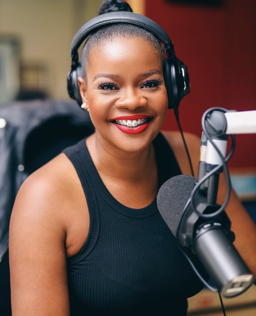 [ON AIR] Good Afternoon and Welcome to #FamilyWednesdays on #TheFullCircle⭕️ with
<a href="/BridgetMasinga/">Bridget Masinga</a> 

Lead the conversation us:       
 Call Us: 086 000 2032 |
 SMS: 41391 (charged at R1,50) |   
WhatsApp: 061 410 4107 |   DStv Channel 814 |   Openview: Channel 614