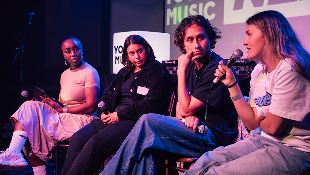 Last night, Youth Music's NextGen Community Series headed to Bristol to host an event on all things radio, sync and A&R, for young artists to get their music heard. Get the lowdown on the panel, performances, and next events ⬇️ youthmusic.org.uk/nextgen-commun…