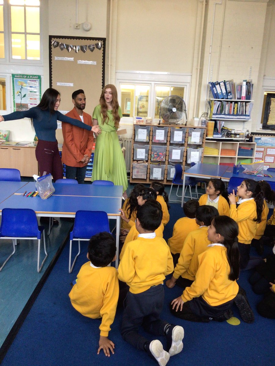 KS1 enjoying a special <a href="/Nat_Numeracy/">National Numeracy</a> Day maths session with a few special celebrities!