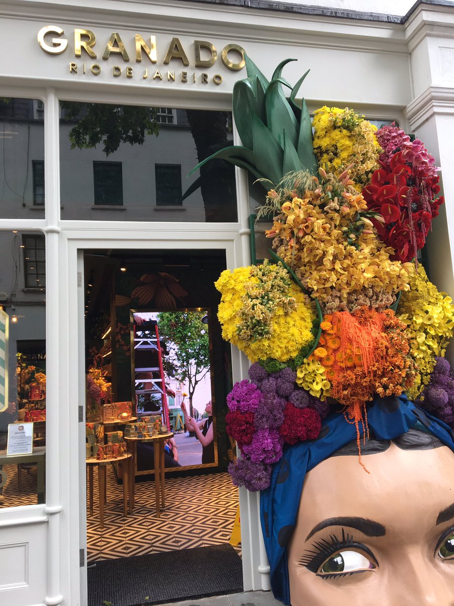 sjalexander9's tweet photo. Enjoying #ChelseainBloom. #GranadoChelseainBloom have captured the Brazilian look and sounds. Great scents too. https://t.co/8crdatnPDE