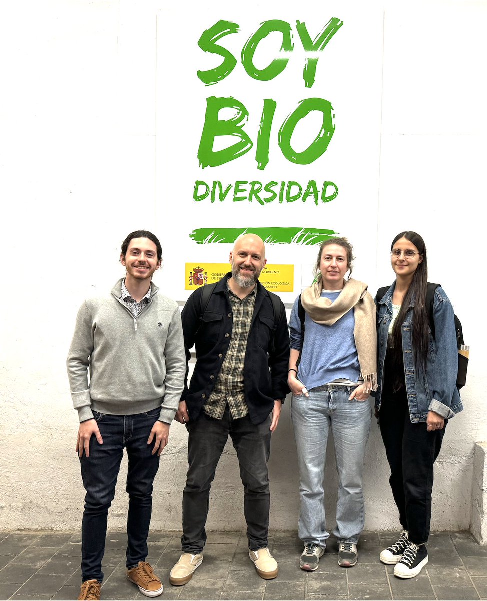 Presenting the <a href="/BiodiversaPlus/">Biodiversa+ (European Biodiversity Partnership)</a> project Petri-Med (petri-med.icm.csic.es) at <a href="/FBiodiversidad/">Fundación Biodiversidad</a> in Madrid, with audience from the <a href="/MLab_by_MMestre/">The M Lab</a>