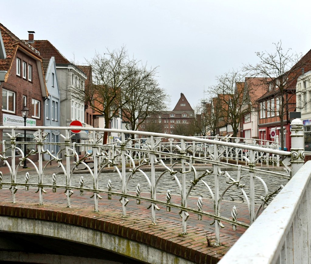 Buxtehude 

#photooftheday #photography #Buxtehude #photoofthedayfromalex