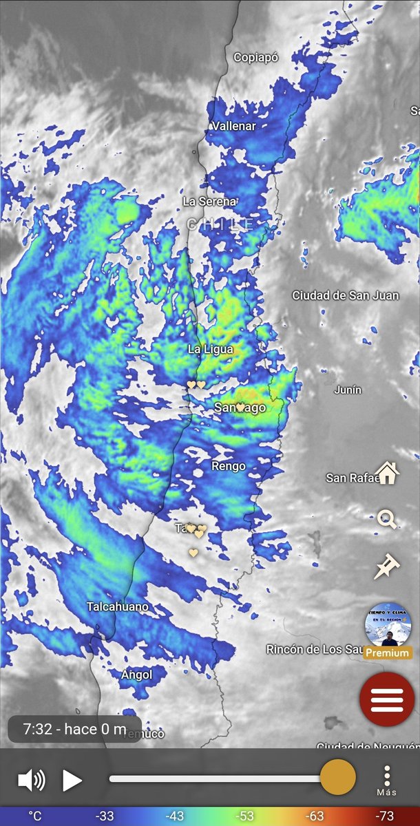 EdoWeatherman's tweet photo. Próximas horas.
La lluvia será generalizada en las siguientes horas entre Coquimbo y norte de Maule. Lo más intenso se dará en sectores interiores de Coquimbo, Valparaíso y O'Higgins y en toda la región Metropolitana en la tarde-noche.
Declina primeras horas del jueves. https://t.co/Srol7Bpysr
