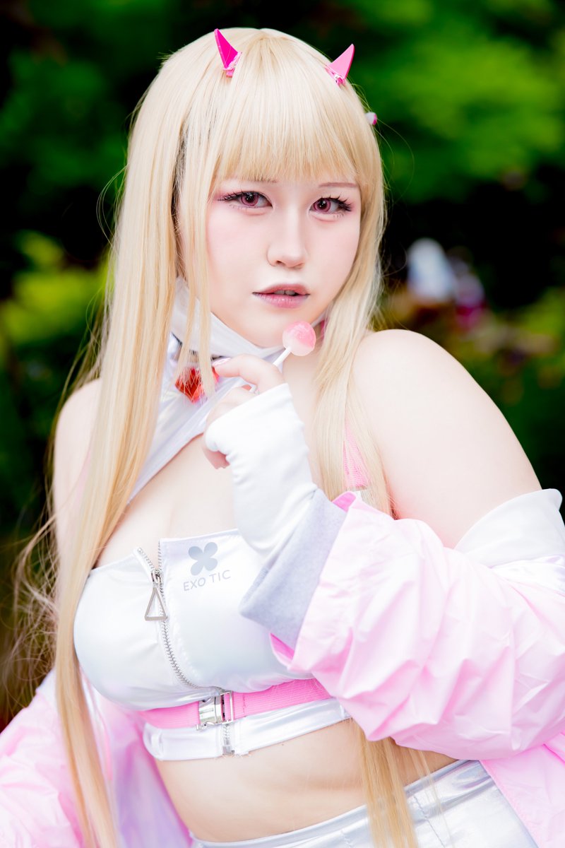 mochiNekko12's tweet photo. #ホココス  #ホココス2024 
#NIKKE  #NIKKEクリエイターコンテスト
#NIKKEcosplay  
ー
⚠️Cosplay

NIKKE   バイパー

ねぇ、ダーリン、私と遊ばない？

📸(@yumo1945 )
specialTHANKS🙏✨

ー
#加工食品もちねこ缶セット https://t.co/JGYwRchj98