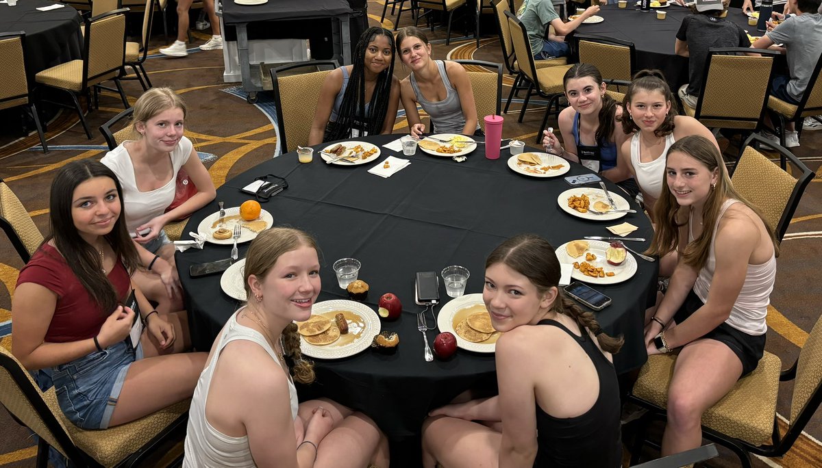 mathmillard's tweet photo. Wednesday Breakfast 1 #bmsed  #blakeindc https://t.co/vn1W7tguZK