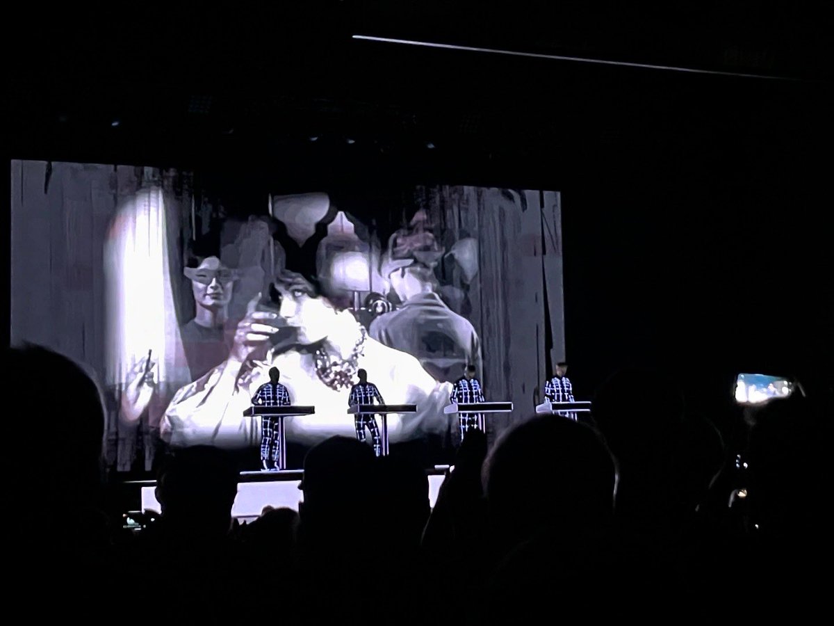 Chanell Karr tweet media