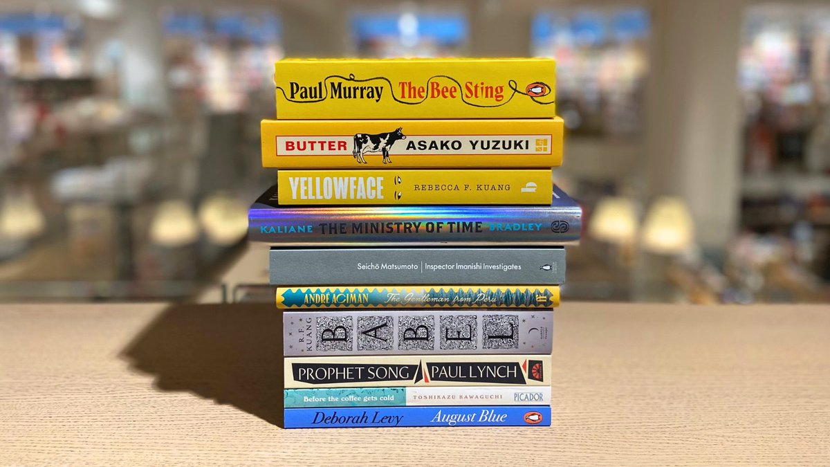 Foyles's tweet image. It&apos;s high time for TOP TEN ⏰ Here&apos;s what the book lovers of Charing Cross Road are reaching for this week: 

The Bee Sting by #PaulMurray @PenguinUKBooks

Butter by #AsakoYuzuki tr #PollyBarton @4thEstateBooks

Yellowface by @kuangrf @BoroughPress