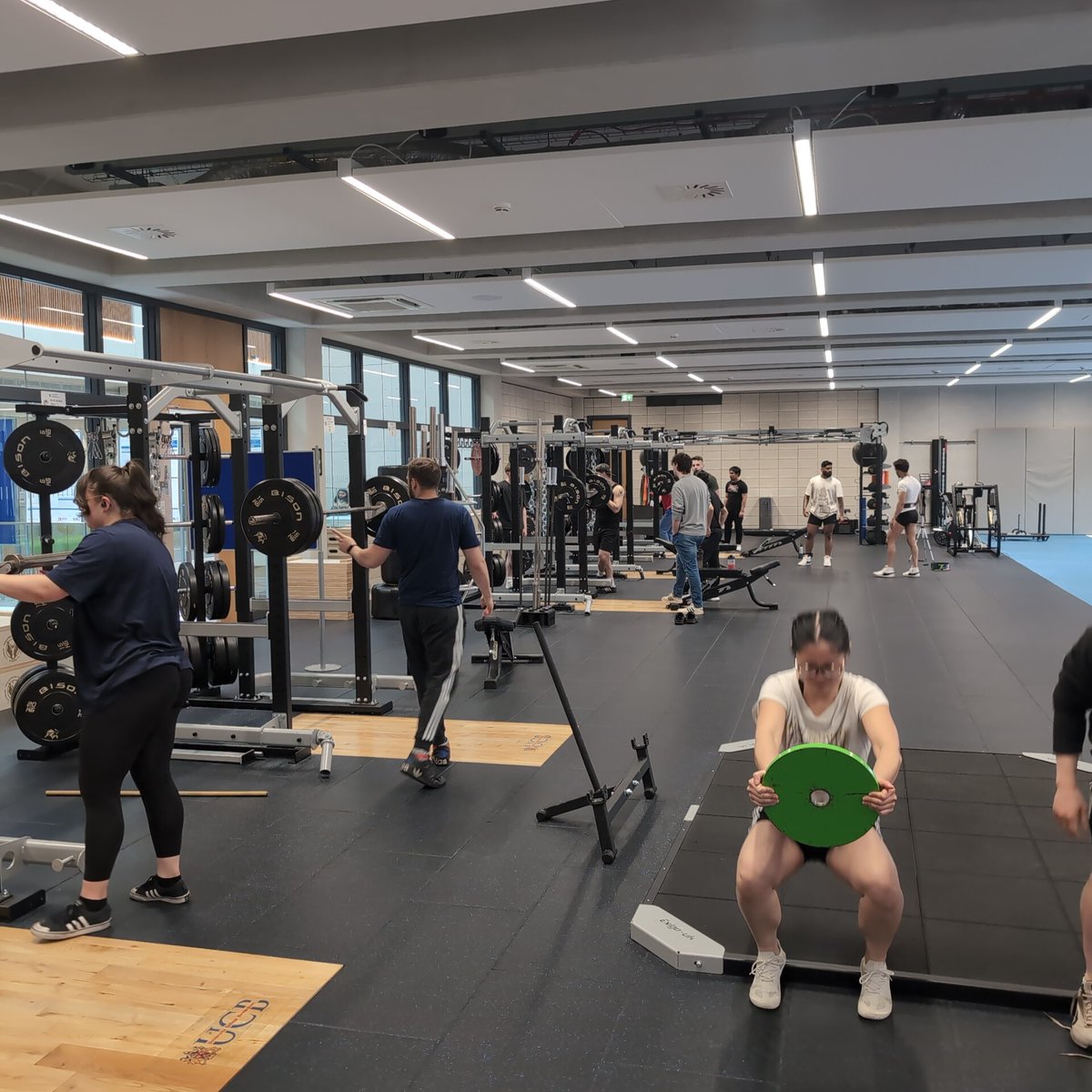 It's that time of the year for <a href="/UCBsportcourses/">UCB Sport & Nutrition</a> annual powerlifting competition. Competitors checked in and the warm up has begun
