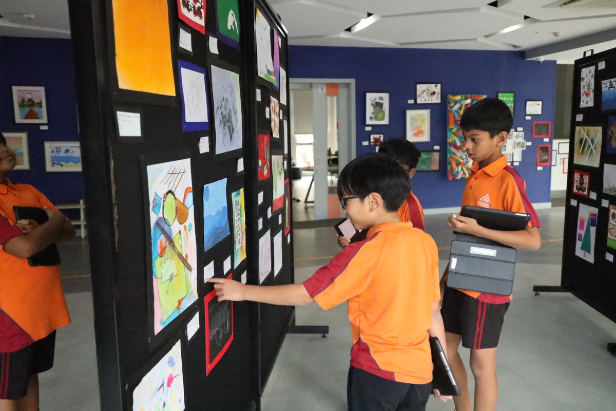 At the Primary Visual Arts Exhibition, our learners showcased their creativity using various mediums like 2D, 3D, clay, and recycled materials. It was a joy to see their artistic expressions!  #ArtExhibition #PYP #ibpyp #SISLearns #ibschool