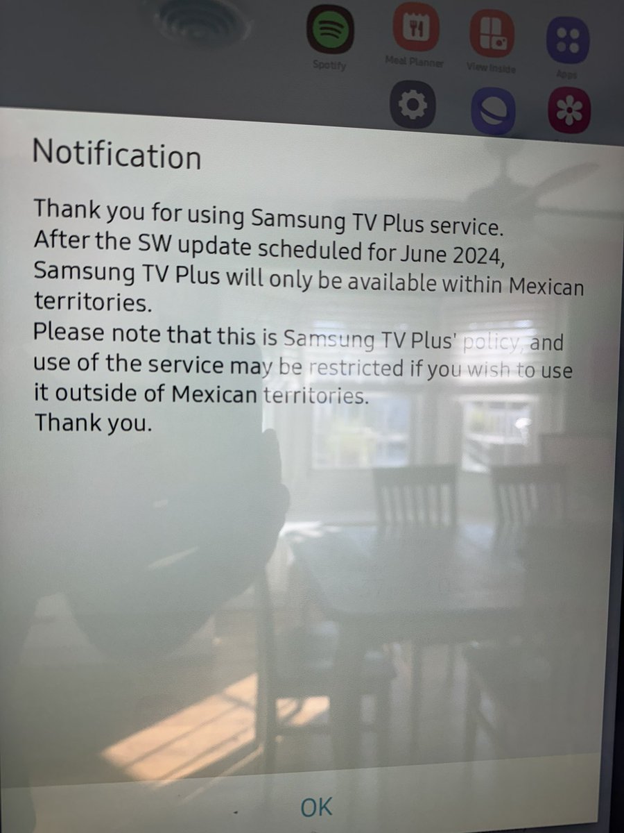 #samsung warning me that they’re about to make the nearly useless Family Hub on my fridge slightly more useless. Being able to use this thing as a TV for kids shows was one of the only positive additions they’ve made in my five years of ownership #iot #smarthome #homeautomation