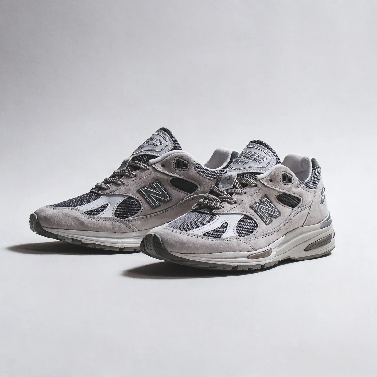 New Balance U991v2 LG2 “Light Grey” Made in UK (ニューバランス 
