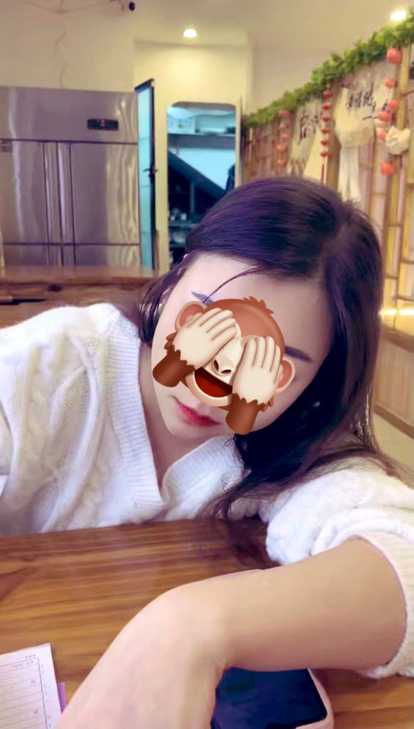 pbLIbfAA0284014's tweet photo. 今晚义乌 CLUB 酒吧，有没有来偶遇的，老公让我真空，好害羞😜 https://t.co/mF9pxxEC1k