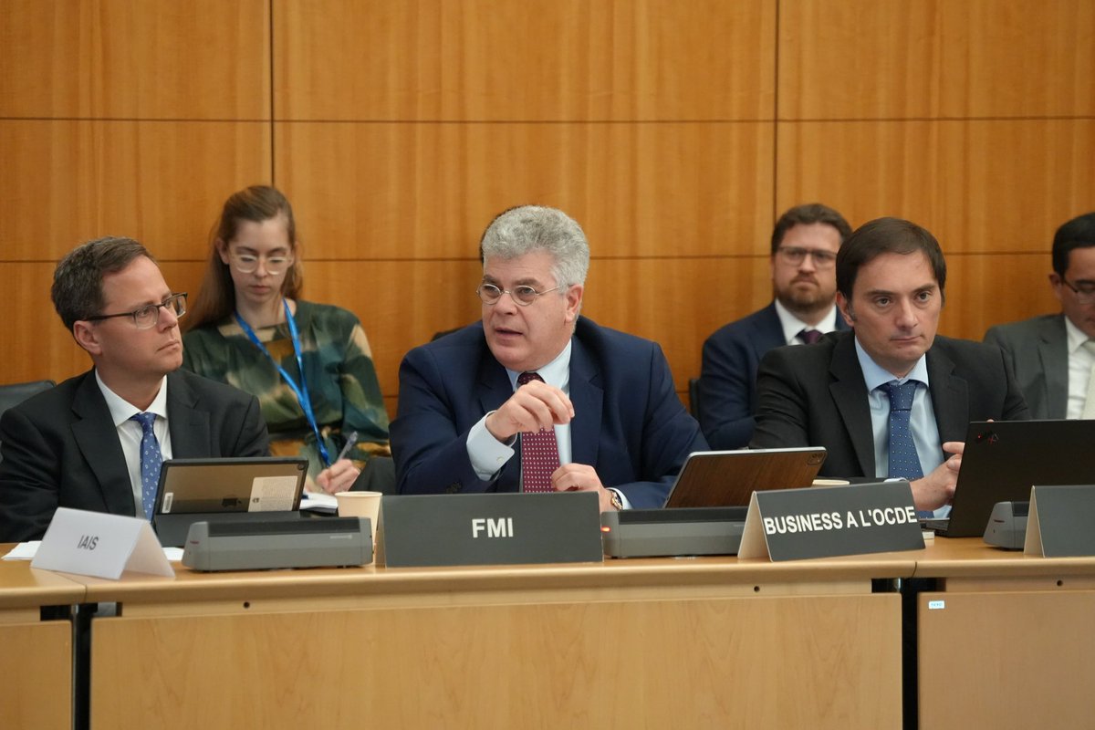 🗣️ Our Finance Chair & @LBGplc’s Gianluca Riccio spoke in the @OECD_BizFin-@FinStbBoard Roundtable on Finance & #AI, where he emphasized that AI: 📈 Increases productivity & competitiveness 👁️ Drives groundbreaking research 🌐 Needs a global framework for interoperability