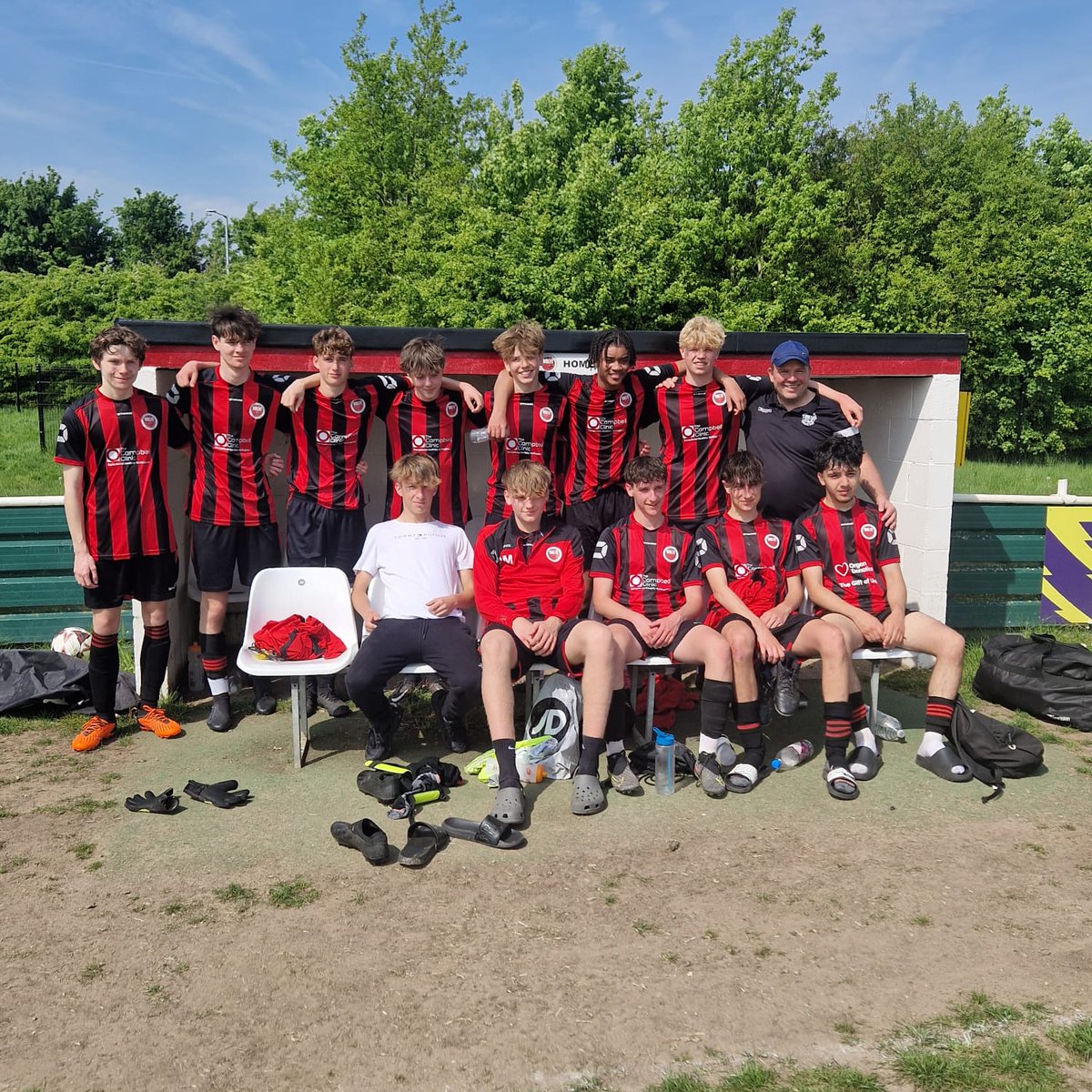 Colts Champions!🏆

Massive congratulations to all the West Bridgford Colts teams who lifted trophies this season - league winners, runners up and cup champions, you’ve done the club proud!⚽️🌟