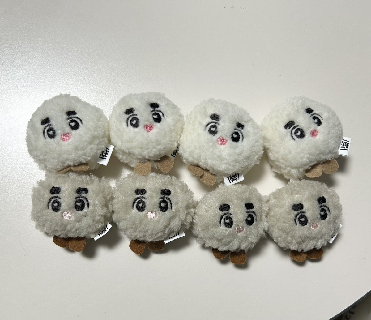 BojaJaju's tweet photo. #RT이벤트
중요한 공지인데 혹시 못보실까봐 rt이벤트 합니다.

4명추첨 됴팝콘,꼬질이 각 1개씩 2개보내드립니다.
배송비 1800원 본인부담 

!!17일 주문건!!

*원단이 변경되었어요.
*배송이 시작되기전까지 취소 가능합니다
*됴팝콘 쌍커풀라인(쌍커풀아님;;) 사진보다 더 얇게 제작됩니다 https://t.co/UzSQau9JVt