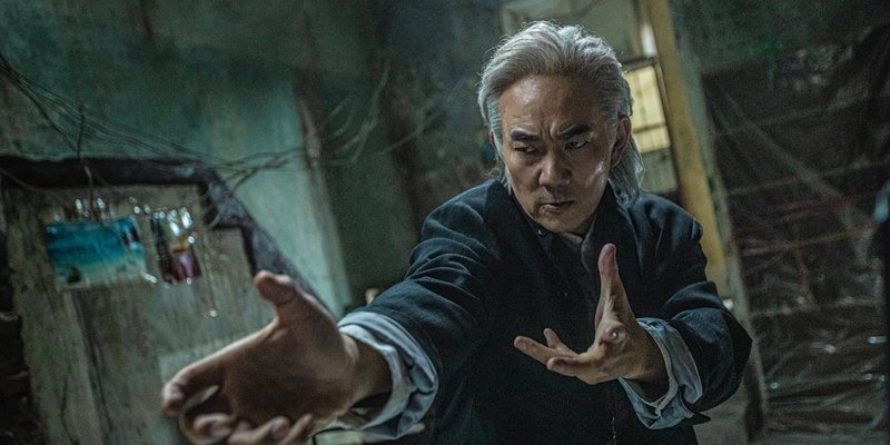 'Plays like a tribute to the past 40 years of Hong Kong action cinema.' TWILIGHT OF THE WARRIORS: WALLED IN is in UK/ROI cinemas now. Read @hilliseric's review at themoviewaffler.com/2024/05/twilig… #TwilightOfTheWarriorsWalledIn #film #movies #WorldCinema #RaymondLam #SammoHung