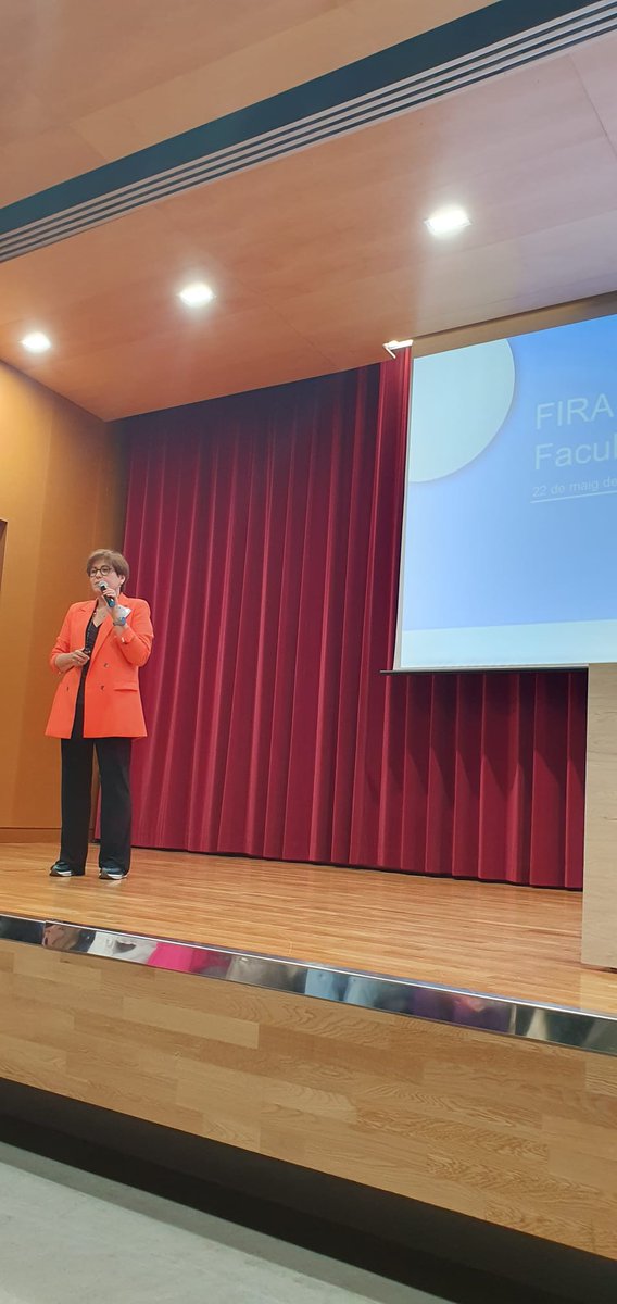 apicstgn's tweet photo. l'Atenció Primària de l'ICS Camp de Tarragona present a la Fira d'Ocupació d'Infermeria, organitza la Facultat d'Infermeria i la @URV.
👋Una iniciativa per a la captació i retenció de talent al nostre territori.
📍Campus Catalunya de la URV 
 #FiraOcupació https://t.co/DSmI8RDfRJ