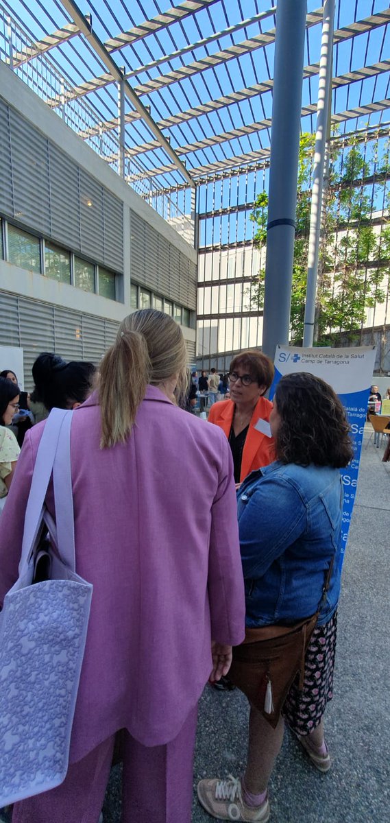 apicstgn's tweet photo. l'Atenció Primària de l'ICS Camp de Tarragona present a la Fira d'Ocupació d'Infermeria, organitza la Facultat d'Infermeria i la @URV.
👋Una iniciativa per a la captació i retenció de talent al nostre territori.
📍Campus Catalunya de la URV 
 #FiraOcupació https://t.co/DSmI8RDfRJ