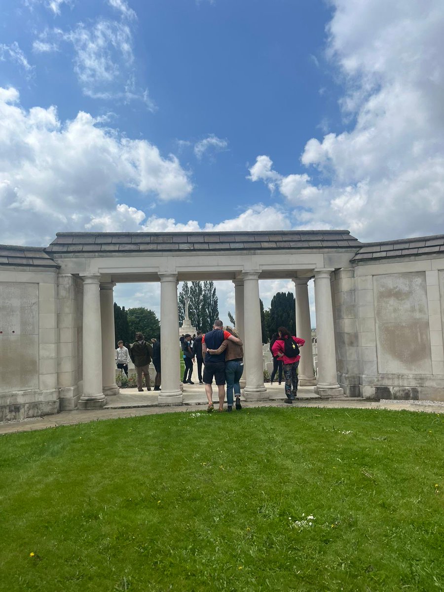 BattlefieldsRHS's tweet photo. A final emotional tribute to FP, and Victoria Cross winner, Philip Bent for Mrs Fraser today https://t.co/jpnGl8XlVN