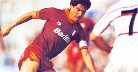 Lou_Sticca's tweet image. Beautiful tribute from @ASRomaEN and @acmilan for their upcoming game at @OptusStadium in Perth on May 31.

The two 🇮🇹 @SerieA Clubs will mark 30 years since the tragic passing of legendary player Agostino Di Bartolomei 

Di Bartolomei is considered of the greatest Italian…