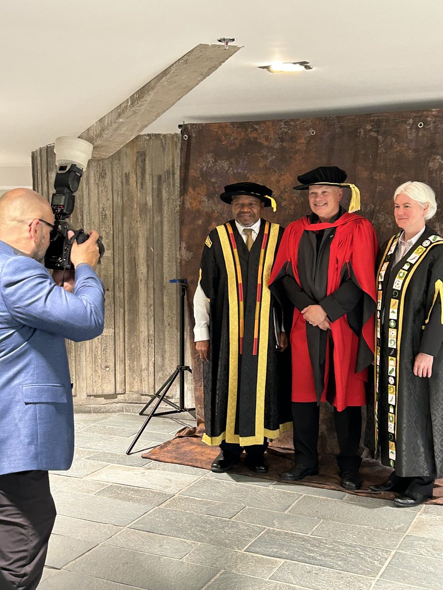 Dal_Alumni's tweet photo. Robed and ready! Honorary degree recipient Brian McKay-Lyons (BScβ73, BEDSβ77, BArchβ78) with Chancellor Rustum Southwell (LLDβ18) and @DalPres Kim Brooks. @DalArchPlan #DalGrad #convocation2024 https://t.co/D998RKzWrF