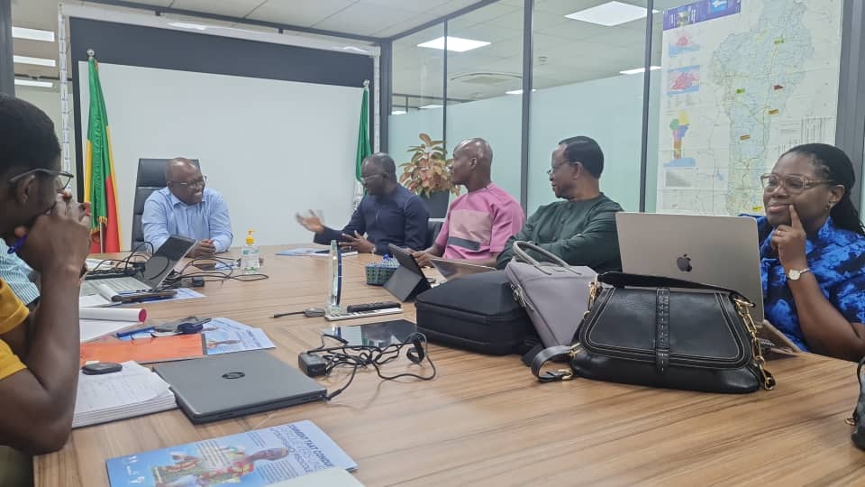 Taat_Africa's tweet image. 🌍#TAATinBenin participated in the launch of the @AfDB_Group&apos;s #PROMAC Project, which is focused on #Aquaculture and the competitiveness of #fisheries value chains. This new initiative spans 5 yrs. As part of the Project, #TAATFish, @WorldFishCenter, will concentrate on #FishSeed…