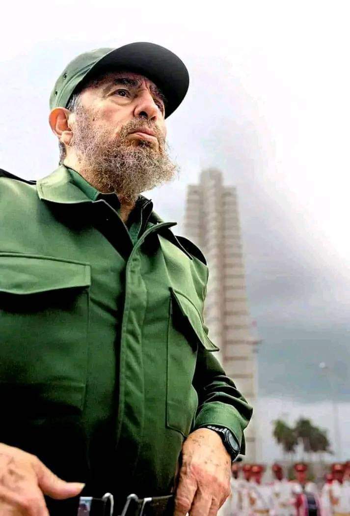 #FidelPorSiempre: 'Y en este mundo que vivimos, en esta hora que vivimos, nosotros somos defensores de la paz, estamos del lado de los que defienden la paz; defensores de la soberanía de los pueblos, defensores de los derechos de la humanidad'.