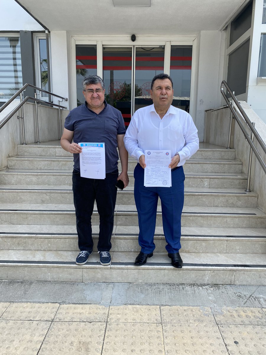bekir_nennioglu's tweet photo. ASM'de grup elemanı olarak hemşire görev yapan Merve Yel'in üyeliği, genel merkezimizde kabul edilerek Sağlık Müdürlüğü'ne, Aile Hekimliği Komisyonu Başkanımız Soner Eroğlu ile birlikte sunulmuştur. Üyeliği kabul edilmediği takdirde mahkemeye başvurulacaktır. Sonuna kadar mücadele edilecektir. 13.000 personel kadroya geçinceye kadar mücadeleye devam edilecektir. Bu arkadaşlarımızın sendikalı olması çok önemli çünkü çok mağduriyet yaşıyorlar.

İ@asmgruplandirma 
#asmgrubakadro