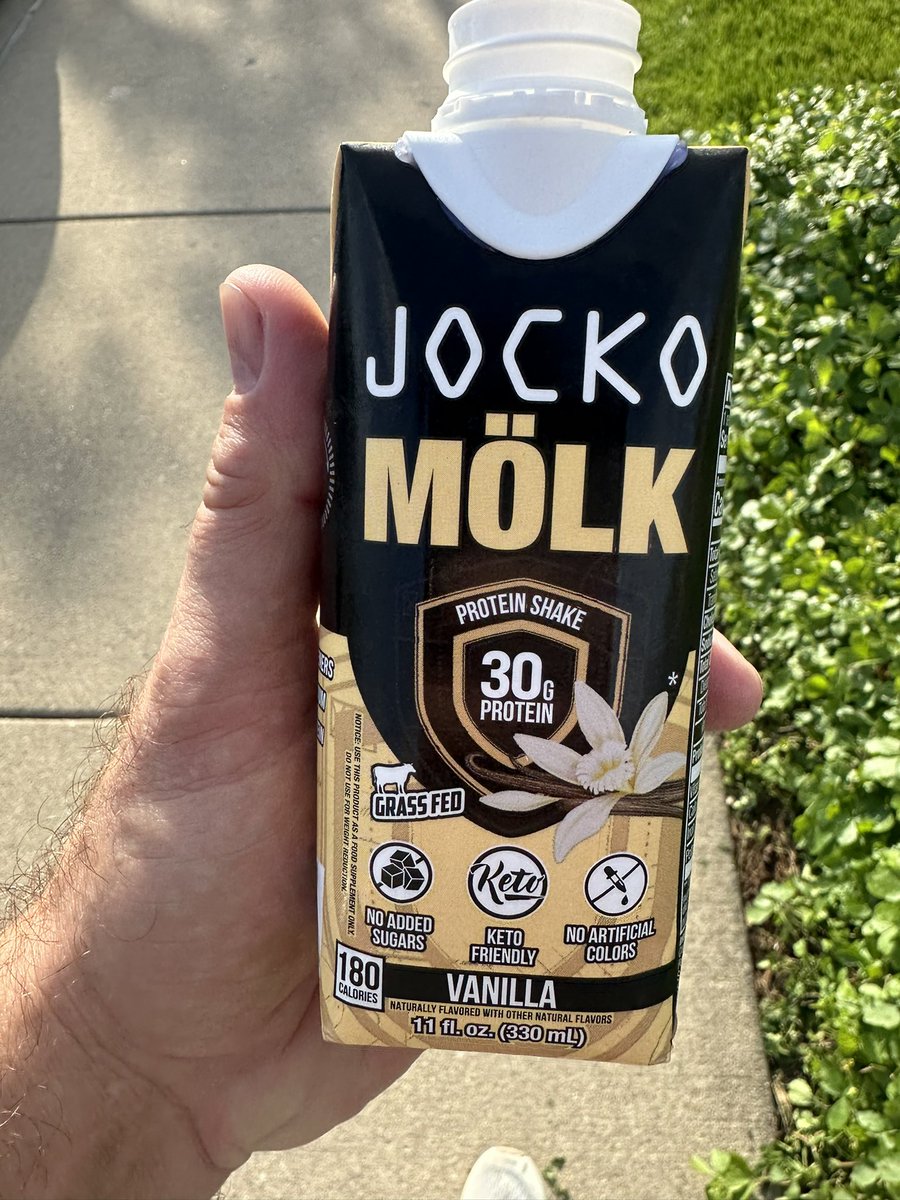 chrisnau's tweet image. @jockowillink first time trying #Molk So Good! #gotsome