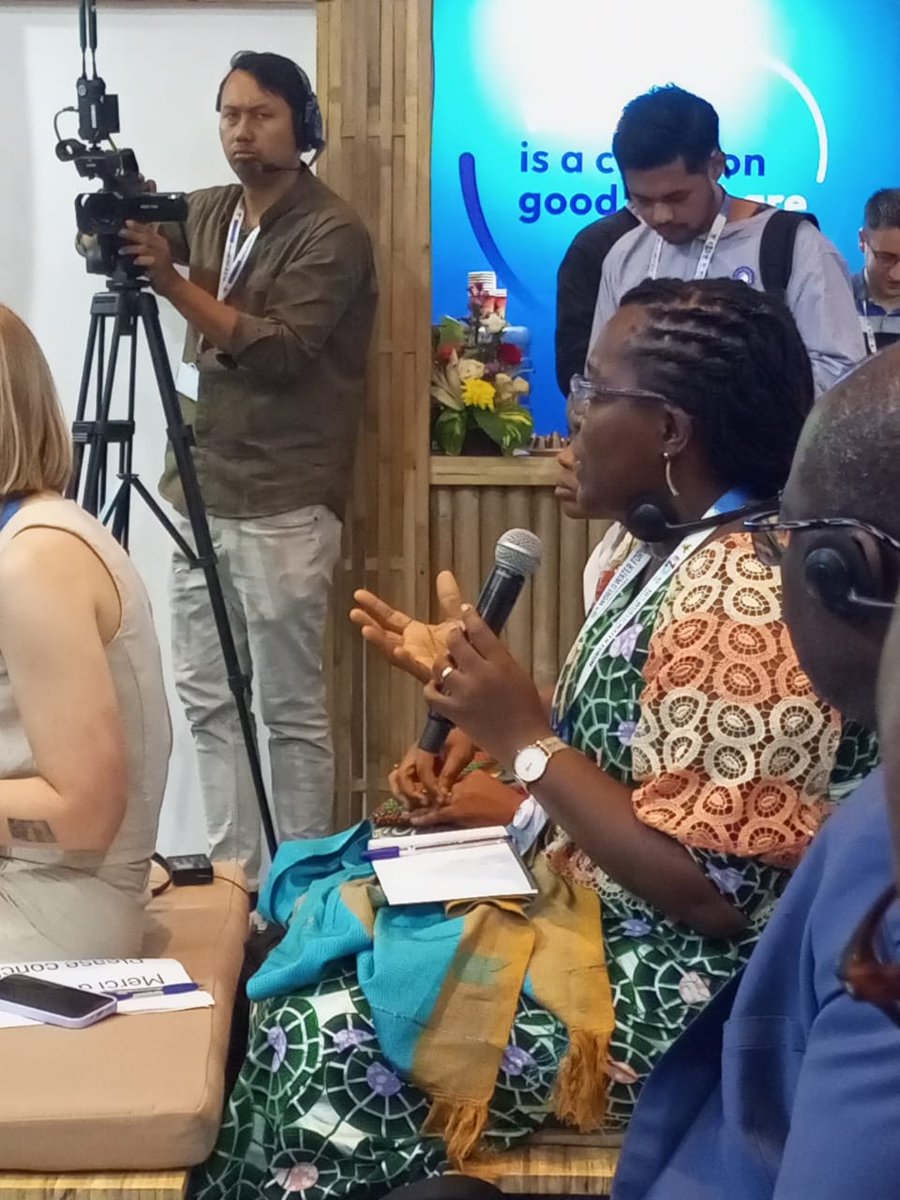 21 Mai 2024: c'était sur le pavillon du @Pfe , Partenariat Français pour l'Eau, j'ai participé à la session "Sécurité Hydrique et Zone Humide. la vidéo est disponible à travers ce lien: t.ly/FME-EF21, <a href="/GwpWaf/">GWP West Africa</a> ,<a href="/sidicoul/">Sidi Coulibaly</a>