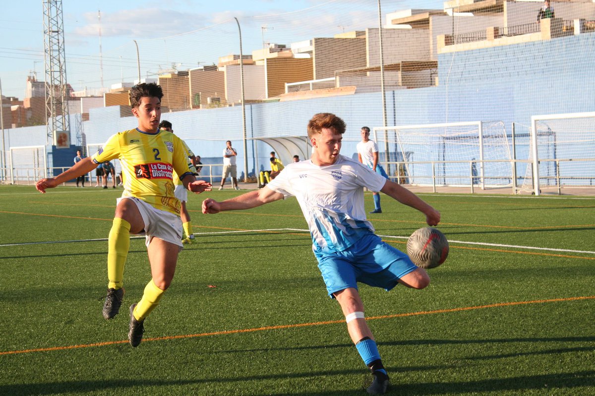 ValencinaFC's tweet photo. 📸 | Imágenes del partido de nuestro Juvenil vs Pilas, realizadas por Mariló en el último partido de la temporada en casa. Gracias a todos por el apoyo y por el ambiente que vivimos, lo mejor está por llegar. ¡Os esperamos este domingo en Puebla! 🏟️⚽️
#VaaSuceder https://t.co/BhHo3EHsjg